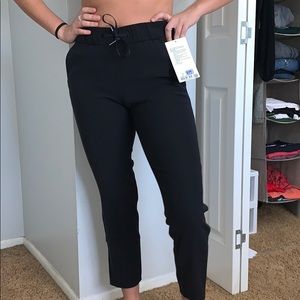 Lululemon On the Fly 7/8 Pant Woven - Black